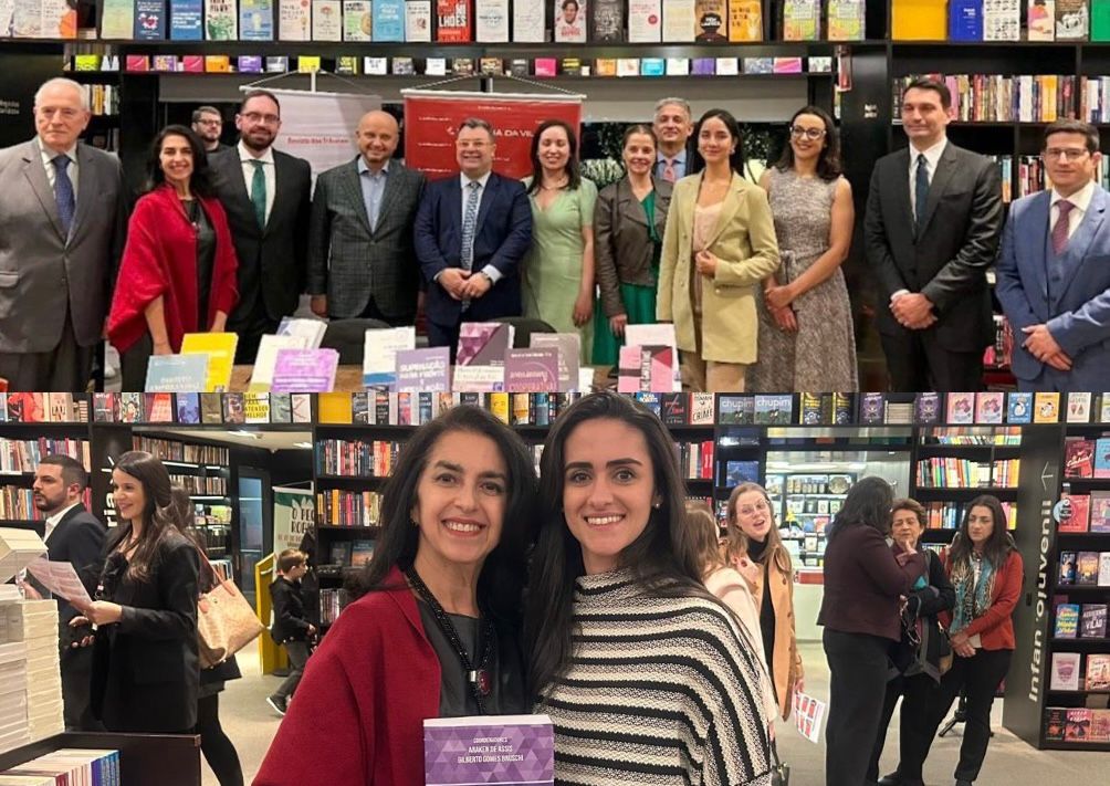 Registro do lançamento coletivo realizado pela Editora Revista dos Tribunais, na Livraria da Vila, em Curitiba